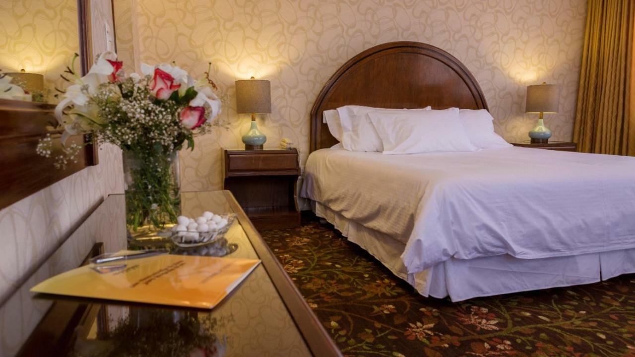 Hotel Coloso โปโตซี ภายนอก รูปภาพ