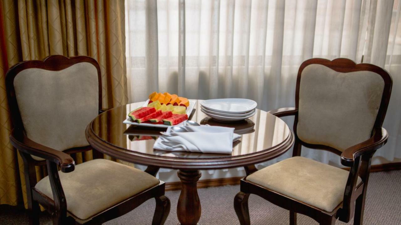 Hotel Coloso โปโตซี ภายนอก รูปภาพ
